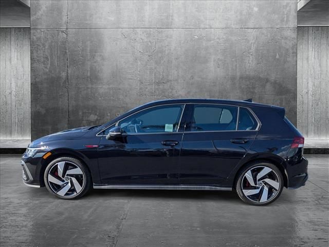 2022 Volkswagen Golf GTI SE