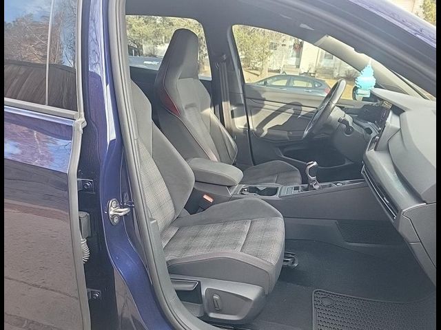 2022 Volkswagen Golf GTI S