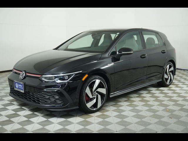 2022 Volkswagen Golf GTI SE