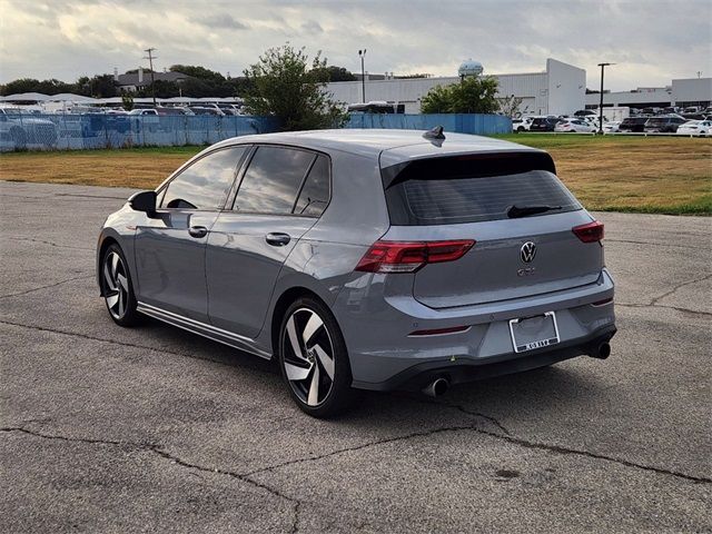 2022 Volkswagen Golf GTI SE