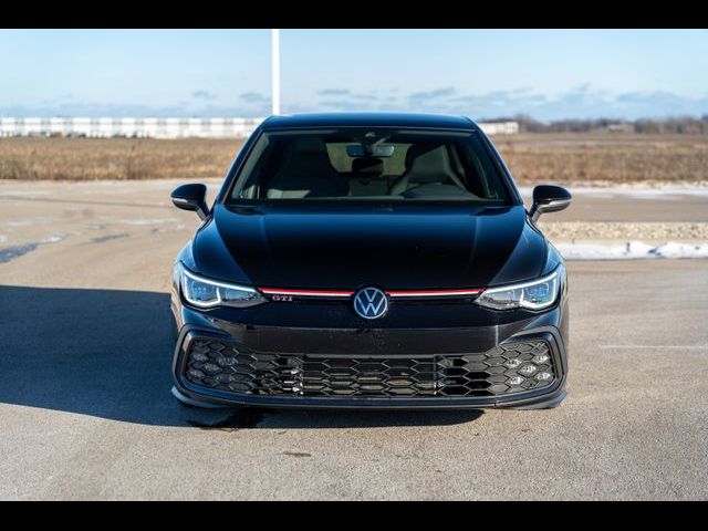 2022 Volkswagen Golf GTI SE