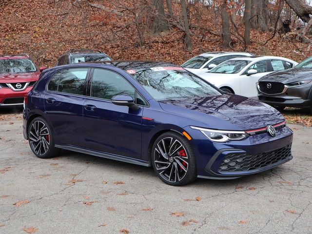 2022 Volkswagen Golf GTI Autobahn