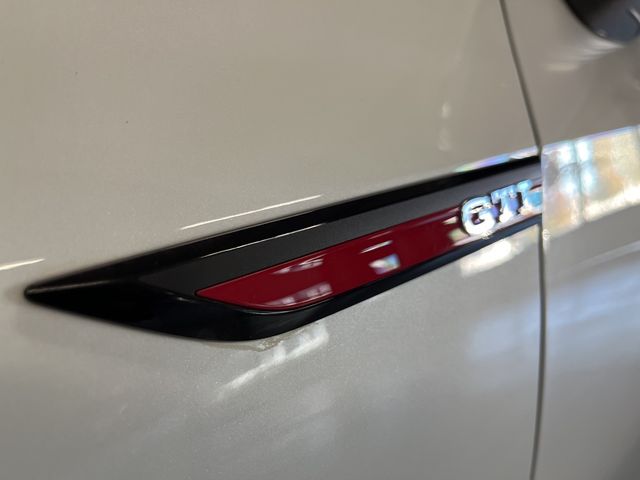 2022 Volkswagen Golf GTI Autobahn