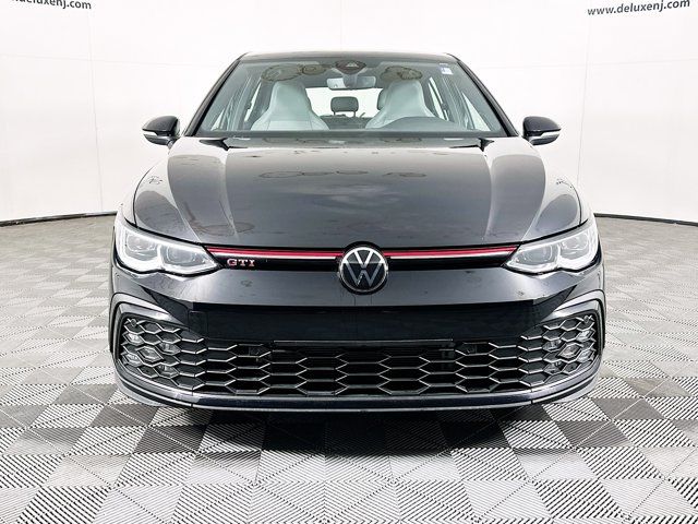 2022 Volkswagen Golf GTI SE