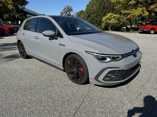 2022 Volkswagen Golf GTI SE