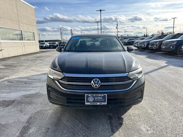 2022 Volkswagen Jetta SE