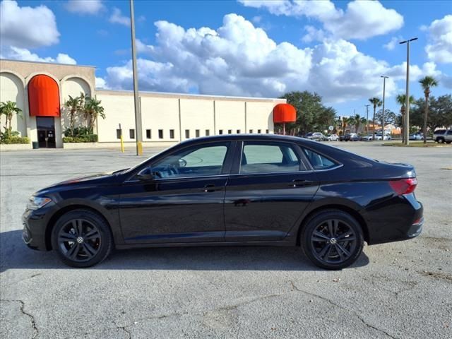 2022 Volkswagen Jetta SE