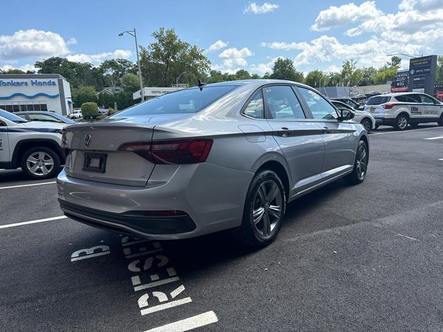 2022 Volkswagen Jetta SE