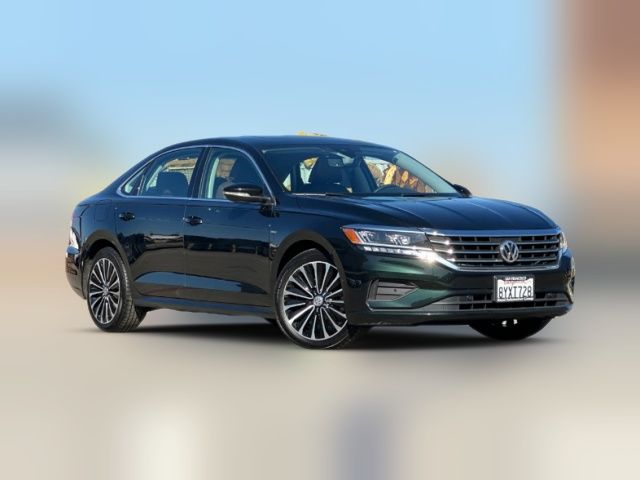 2022 Volkswagen Passat 2.0T Limited Edition