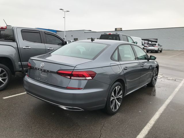 2022 Volkswagen Passat 2.0T Limited Edition