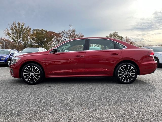 2022 Volkswagen Passat 2.0T Limited Edition