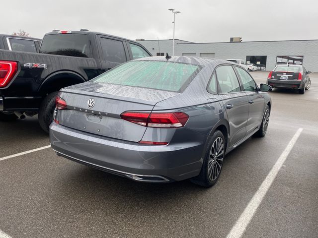 2022 Volkswagen Passat 2.0T Limited Edition