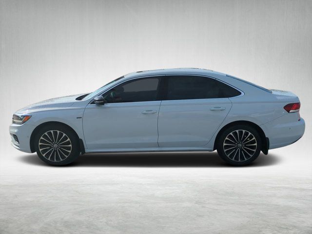 2022 Volkswagen Passat 2.0T Limited Edition