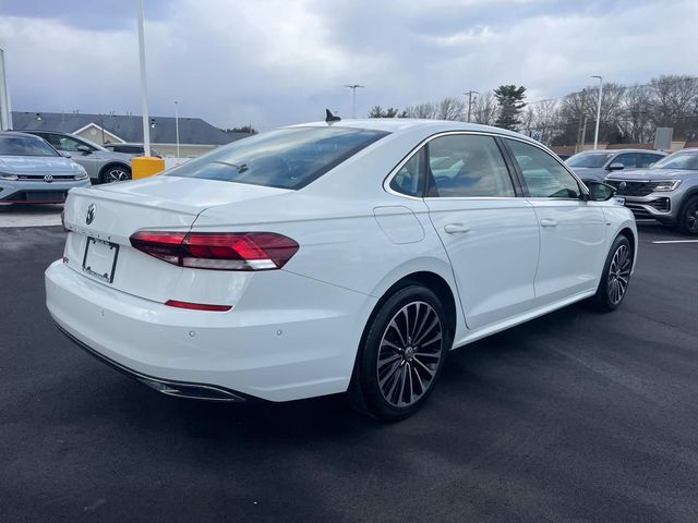 2022 Volkswagen Passat 2.0T Limited Edition