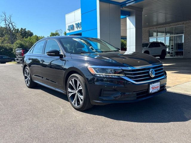 2022 Volkswagen Passat 2.0T Limited Edition