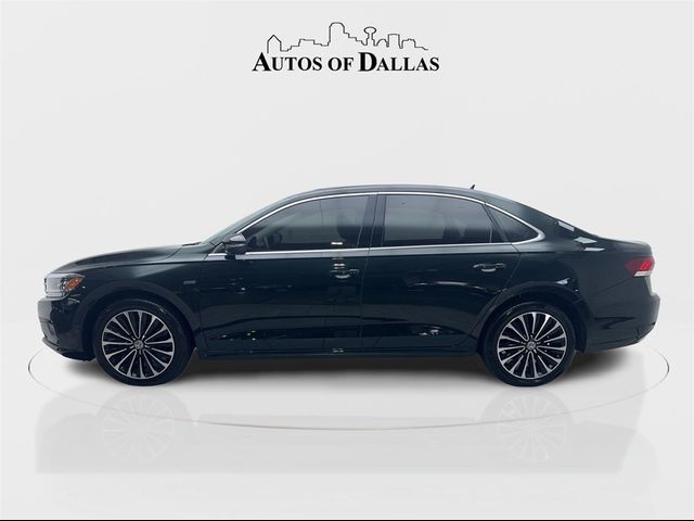 2022 Volkswagen Passat 2.0T Limited Edition