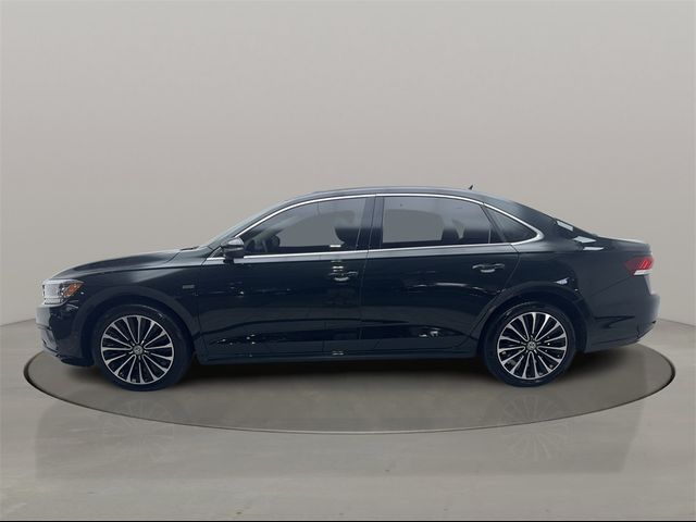 2022 Volkswagen Passat 2.0T Limited Edition