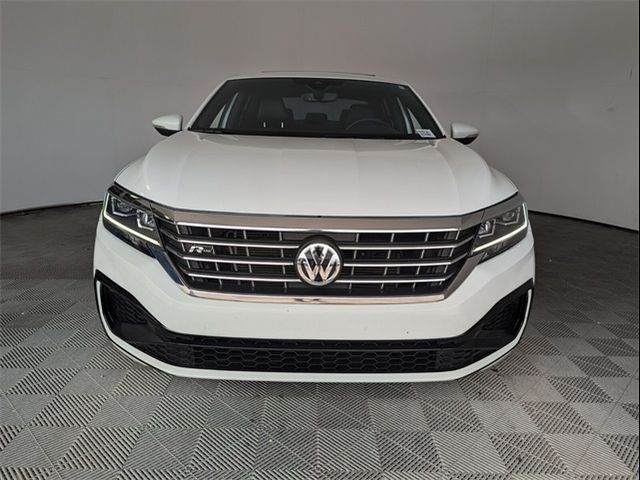 2022 Volkswagen Passat 2.0T R-Line