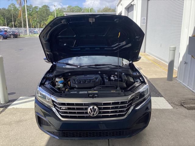 2022 Volkswagen Passat 2.0T R-Line