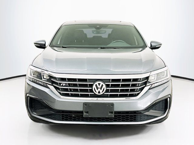 2022 Volkswagen Passat 2.0T R-Line