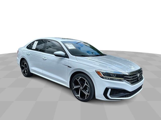 2022 Volkswagen Passat 2.0T R-Line