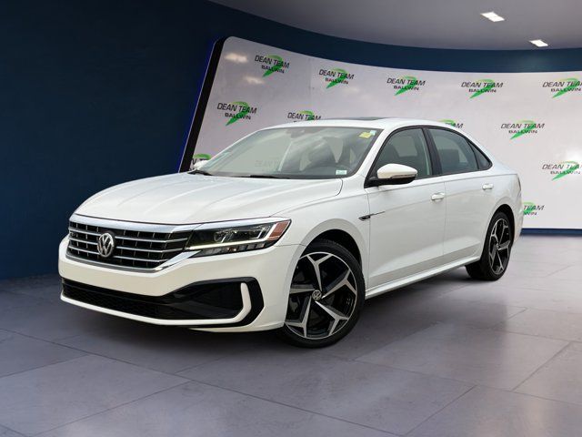 2022 Volkswagen Passat 2.0T R-Line