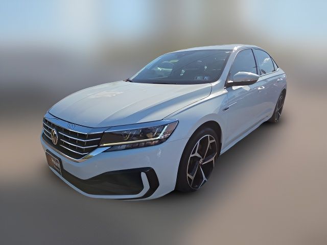 2022 Volkswagen Passat 2.0T R-Line