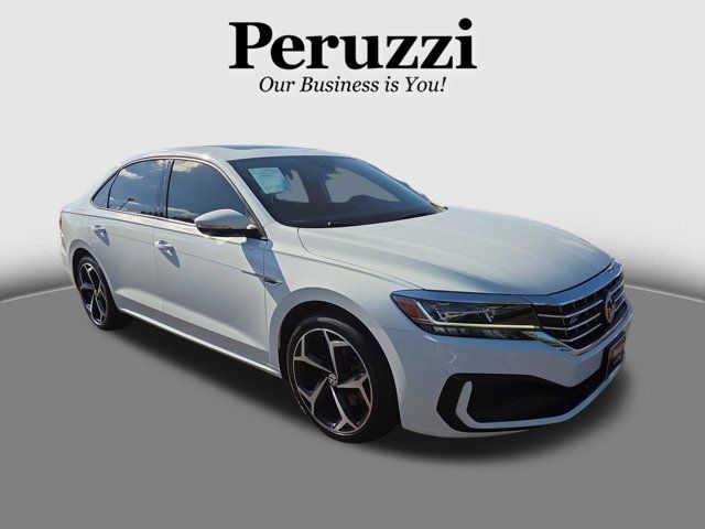 2022 Volkswagen Passat 2.0T R-Line