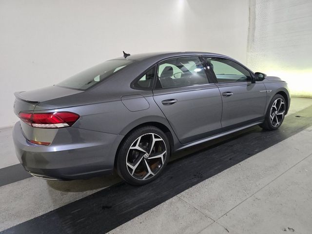 2022 Volkswagen Passat 2.0T R-Line