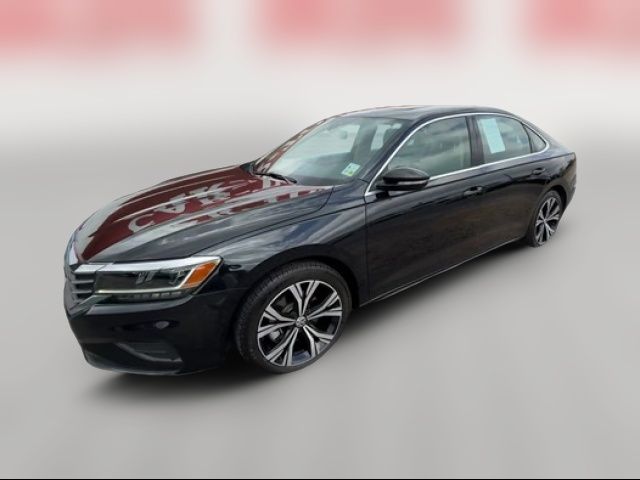 2022 Volkswagen Passat 2.0T SE