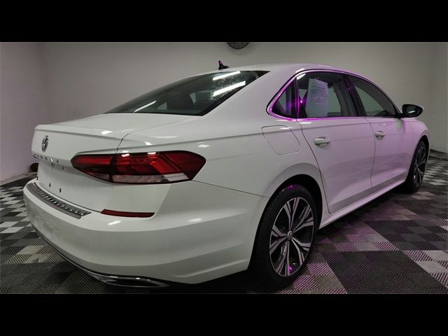 2022 Volkswagen Passat 2.0T SE