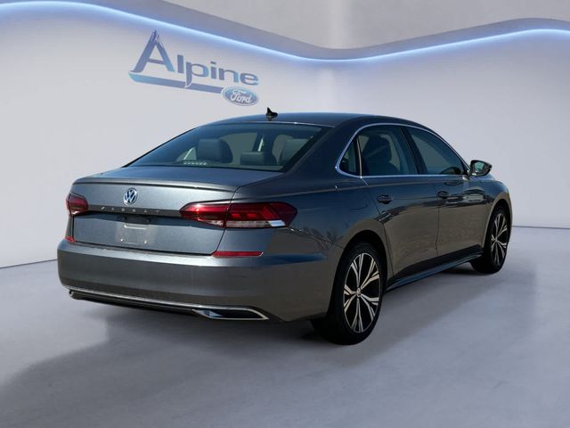 2022 Volkswagen Passat 2.0T SE