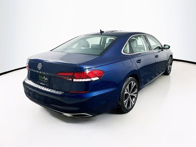 2022 Volkswagen Passat 2.0T SE