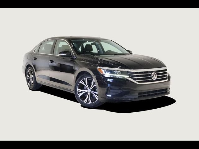 2022 Volkswagen Passat 2.0T SE