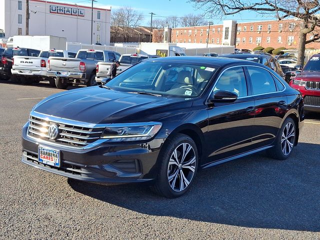 2022 Volkswagen Passat 2.0T SE