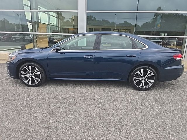 2022 Volkswagen Passat 2.0T SE