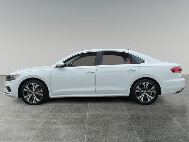 2022 Volkswagen Passat 2.0T SE