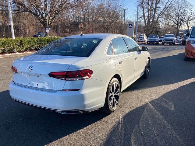 2022 Volkswagen Passat 2.0T SE