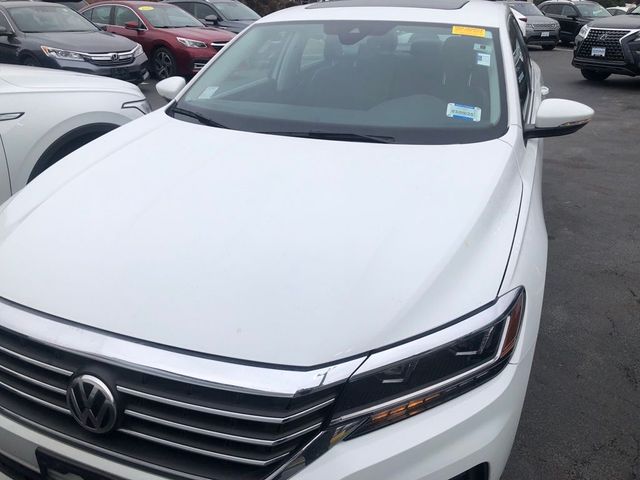 2022 Volkswagen Passat 2.0T SE