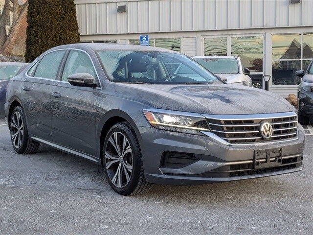 2022 Volkswagen Passat 2.0T SE