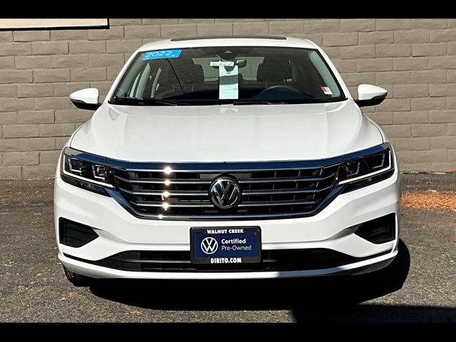 2022 Volkswagen Passat 2.0T SE