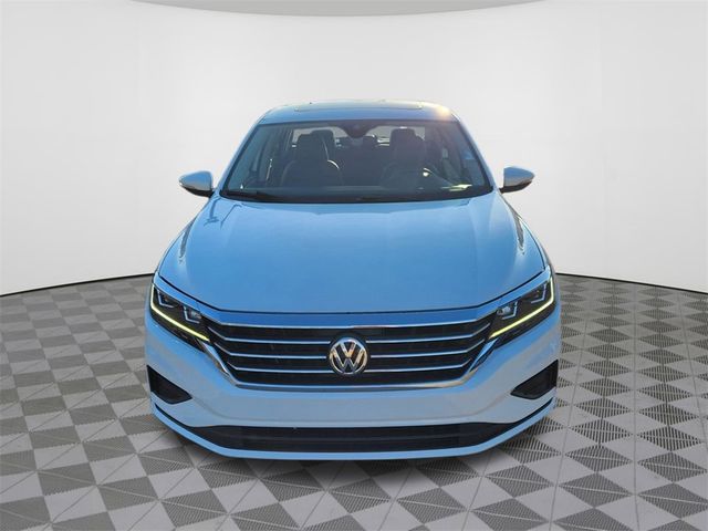 2022 Volkswagen Passat 2.0T SE