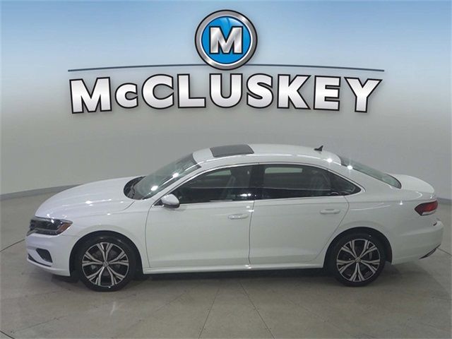 2022 Volkswagen Passat 2.0T SE