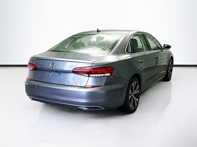 2022 Volkswagen Passat 2.0T SE