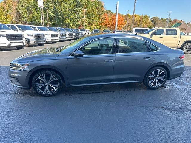 2022 Volkswagen Passat 2.0T SE