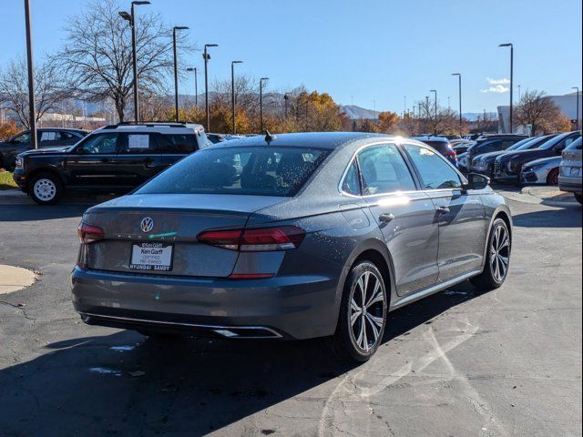 2022 Volkswagen Passat 2.0T SE