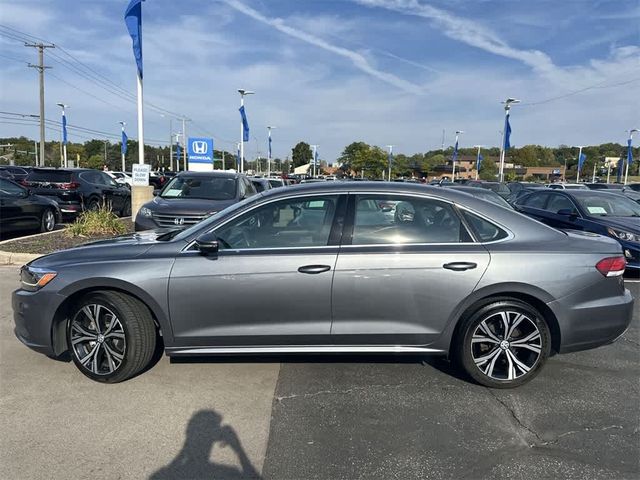 2022 Volkswagen Passat 2.0T SE