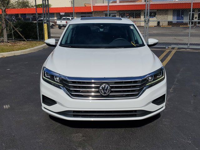 2022 Volkswagen Passat 2.0T SE