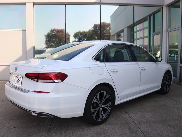 2022 Volkswagen Passat 2.0T SE