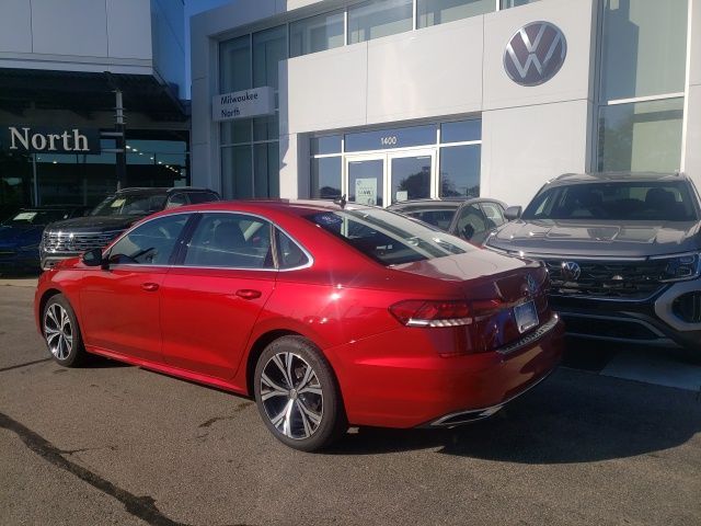 2022 Volkswagen Passat 2.0T SE